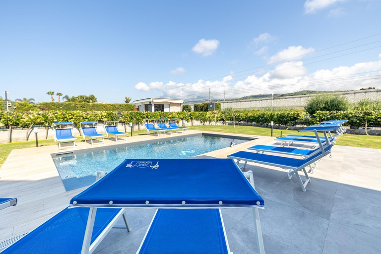 Others 3, Villa Arvilla with Private POOL, Palermo