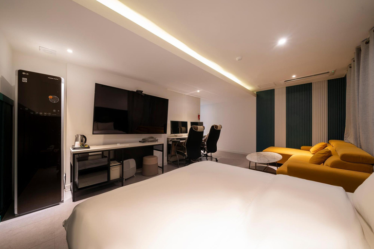 Bedroom 3, Hotel Joy, Yongin