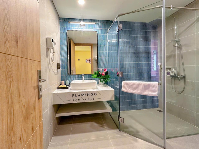 Bathroom 5, Flamingo Hai Tien - Resort Thanh Hoa, Hoằng Hóa