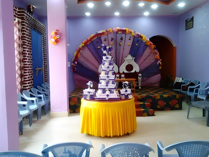 Others 4, Hotel Baakhlee, Pithoragarh