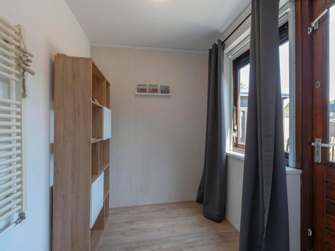 Facilities, De Blenck 29 Bungalow near dunes, beach, Zijpe