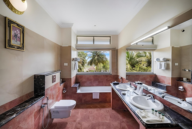 Bathroom 5, Great Trails River View Resort Thanjavur By GRT Hotels, Thanjavur