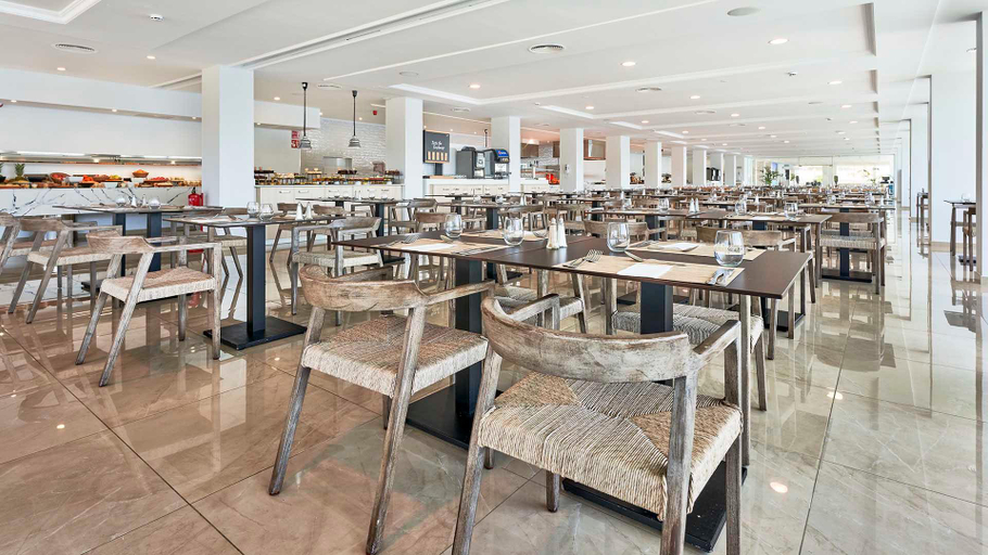 Food & Drinks 5, Globales Cala Vinas Adults Only 16+, Baleares