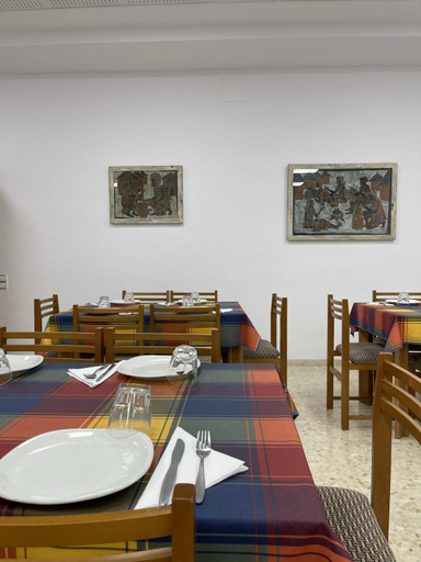 Food & Drinks 4, Albergue Rosa Molas, Tarragona