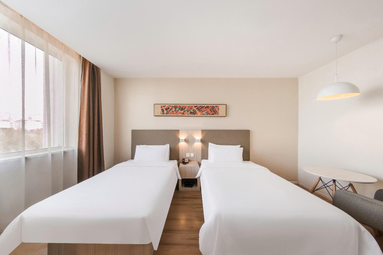 Bedroom 2, Hanting Hotel Shuozhou Minfu Dong Street, Shuozhou