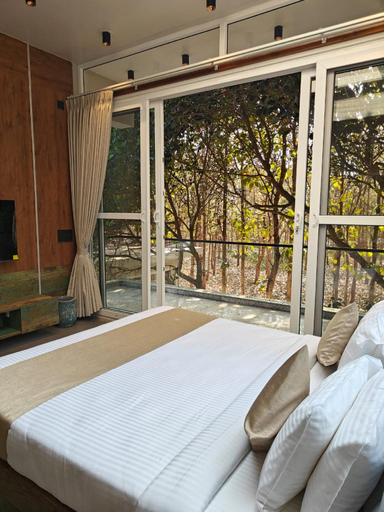 Bedroom 3, The Amberle Resort, Vellore