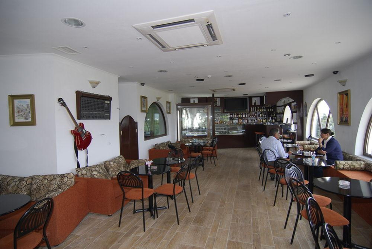 Food & Drinks 5, Castello Apartments, Crete