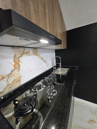 5, SUNA'A HOME LOGPOM, Wouri
