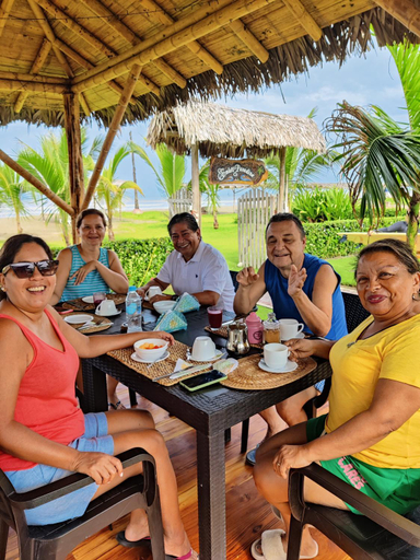Food & Drinks, Ayampe Guest House, Puerto López