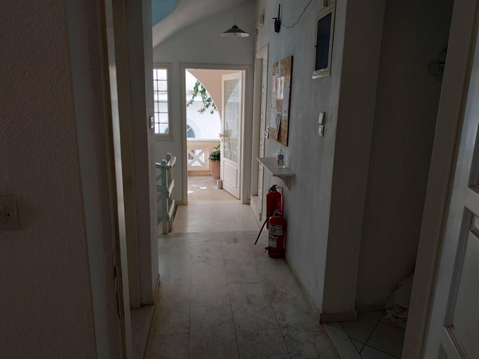 Others 4, Small Apartment For 3 Pers 70meters From The Beach, Crete