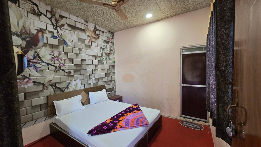 Bedroom 3, HOTEL MAHESHWARI GREEN 'S , Ujjain