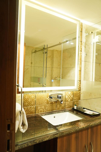 Bathroom, Mastiff Hotel Dhanbad, Dhanbad