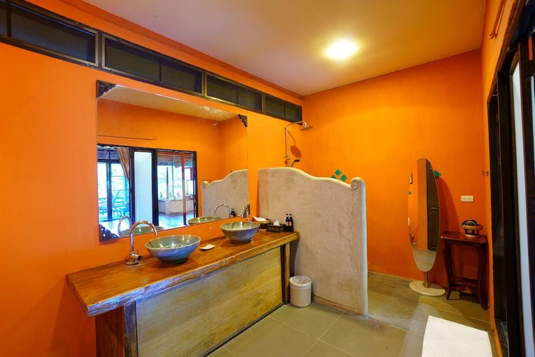 Bathroom 4, Sukantara Cascade Resort and Spa, Mae Rim
