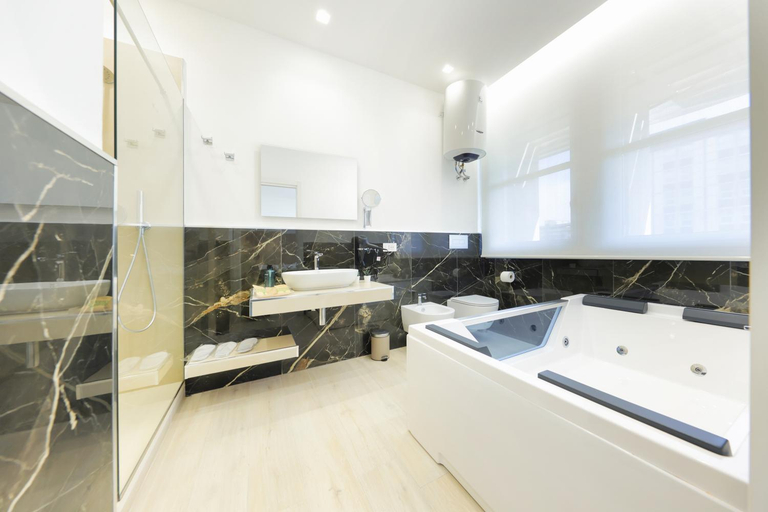 Bathroom 4, Suite del Corso Sicilia, Catania
