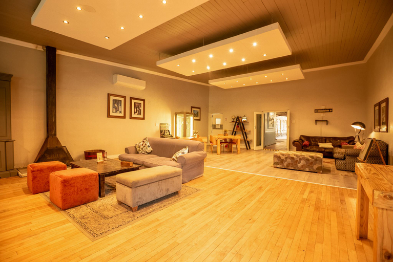 Public Area 2, Du Kloof Lodge, Cape Winelands