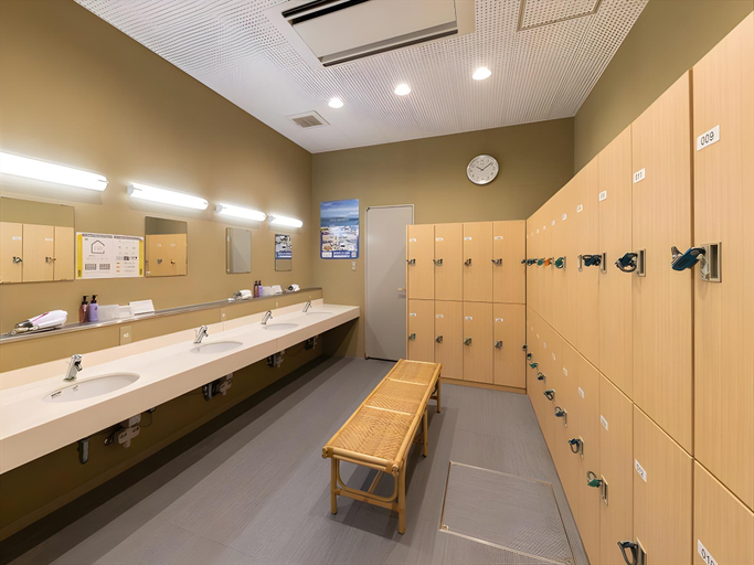 Bathroom 2, THE TRAILERHOUSE VILLAGE NAGASAKI TSUBAKI PREMIUM, Matsuura
