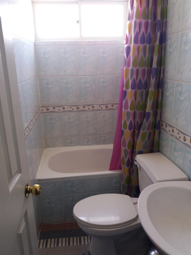 Bathroom, Residencial San Expedito, Antofagasta