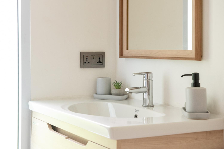 Bathroom 4, Beachfront 3 Bedroom Villa , Ko Samui