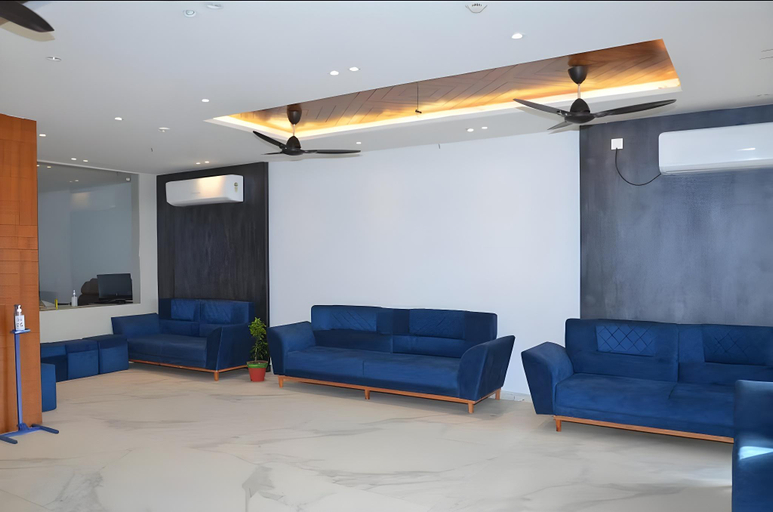 Public Area, The Sky Imperial Unity Inn, Narmada