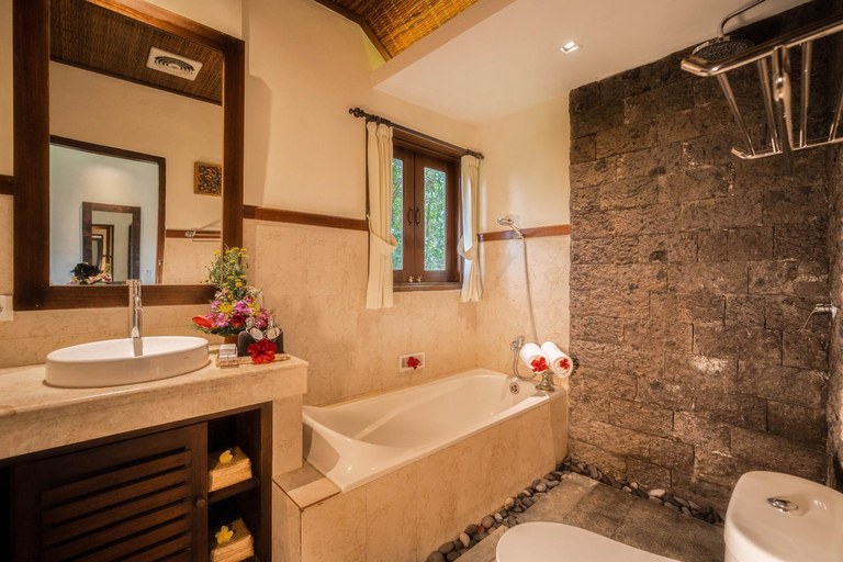 Bathroom 4, Bliss Spa Ubud Hotel, Gianyar