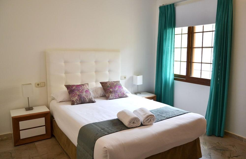 Bedroom 3, Montemares Golf Luxury Villas & Apartments at La Manga Club, Murcia