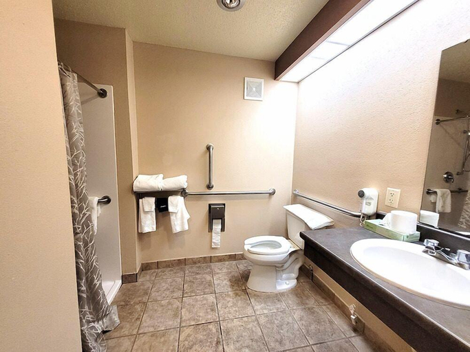 Bathroom 3, Shooting Star Casino & Hotel, Mahnomen