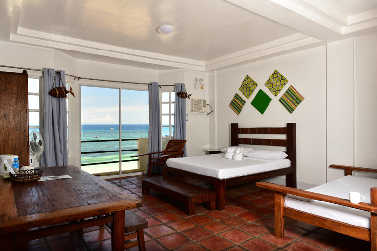 Bedroom 3, Blue Ocean Bohol Beachfront, Panglao