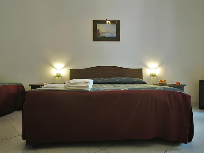 Bedroom, Miseria e Nobilta' Bed and Breakfast, Napoli