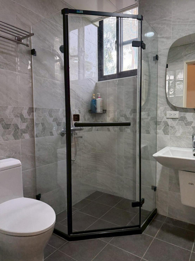 Bathroom 2, 山外鄉村民宿, Kinmen