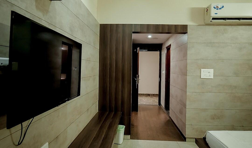 Others 5, HOTEL HIGHWAY KING BEHROR, Alwar