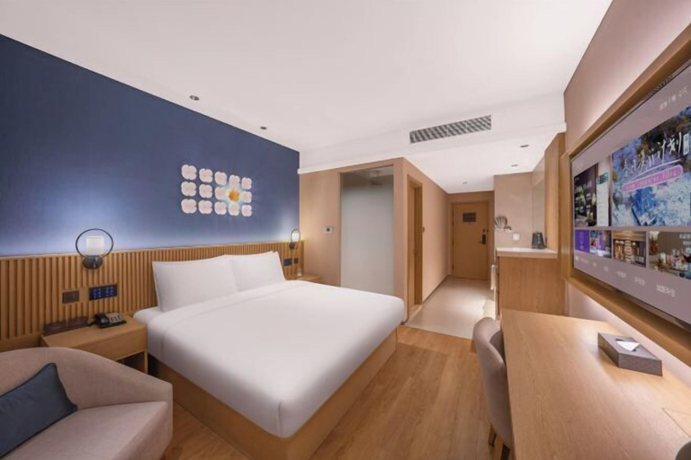 Bedroom 4, Crystal Hotel Beijing Anzhen, Beijing