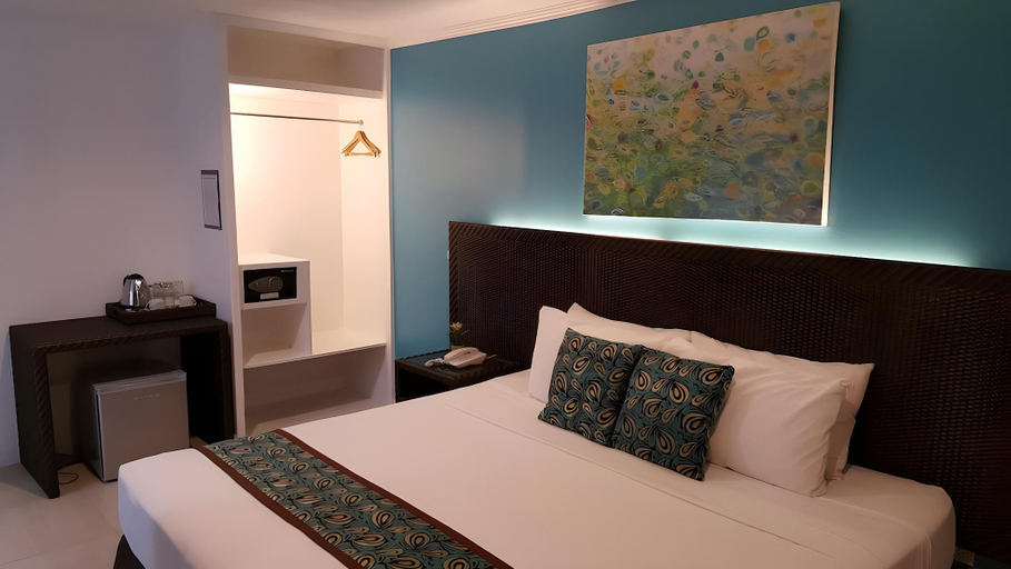 Bedroom 2, Hotel Bahia Subic Bay, Olongapo City