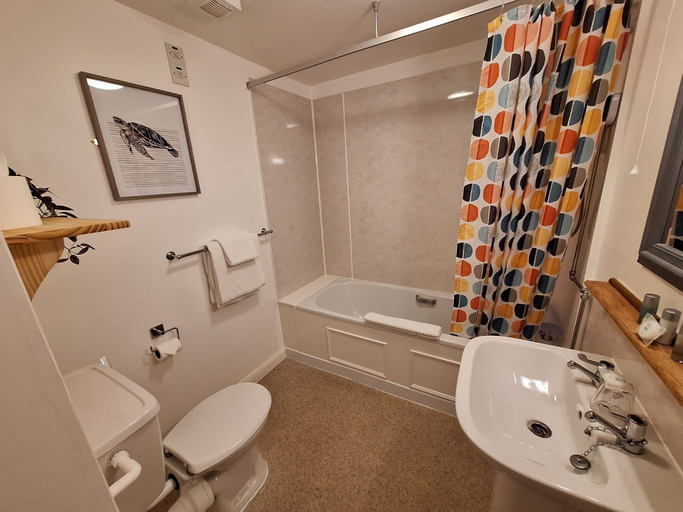 Bathroom 3, Pheasant Inn, Lancashire