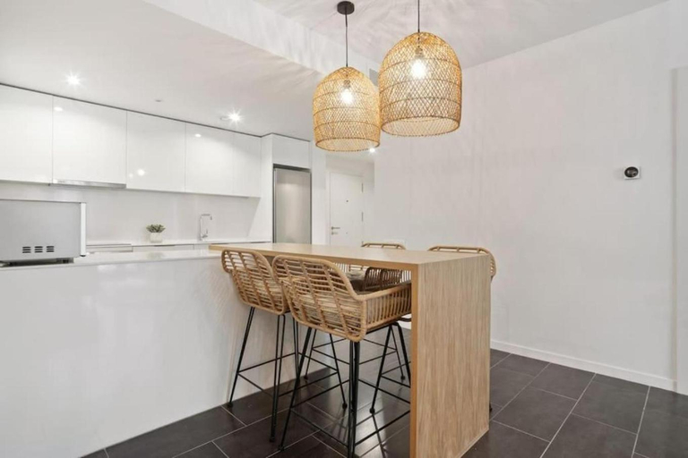Others 4, Caterina 22@, Barcelona