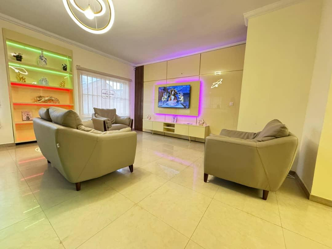 Others 5, Fryburg luxury hotel and apartment, Eti-Osa