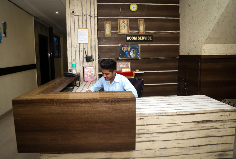 Others 3, Hotel Kesar Residency, East Nimar