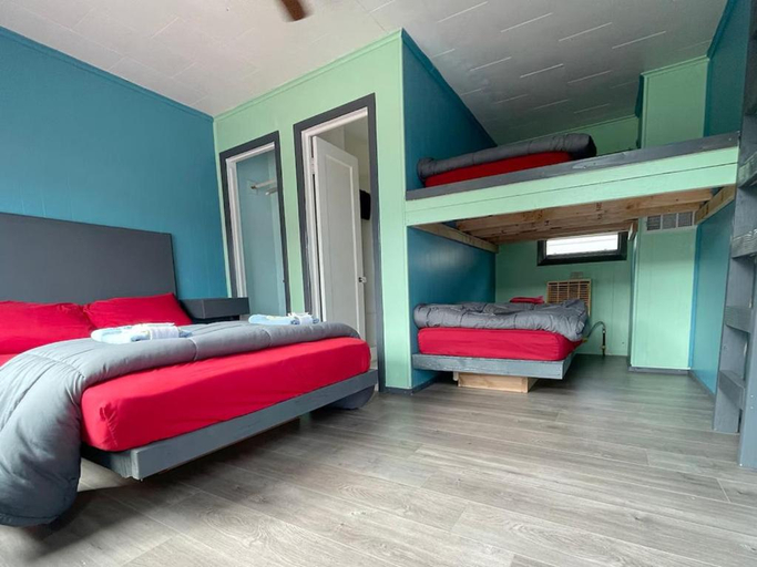 Bedroom, Seaside International Hostel, Clatsop