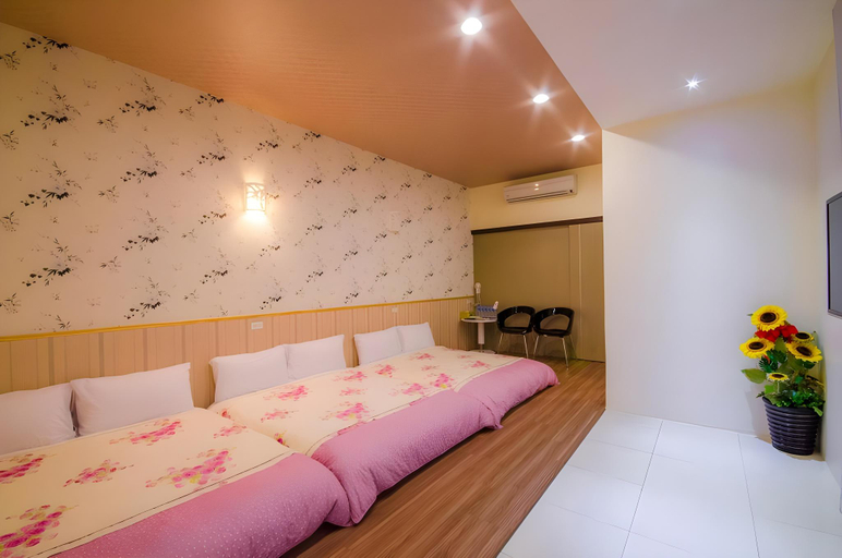 Others 5, Sunny House, Yilan