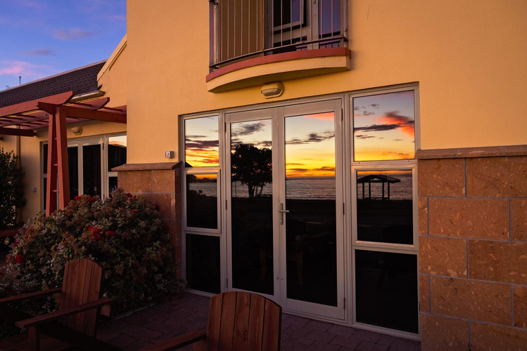 Exterior & Views 2, The Anchor Inn Beachfront Motel, Kaikoura