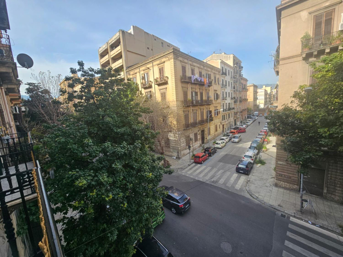 Others 3, Sofia's Central Apartment Palermo, Palermo