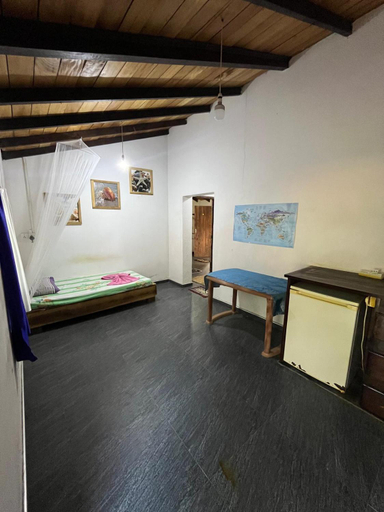 Bedroom 2, Margarita Village Kite surfing school Sri Lanka, Kalpitiya