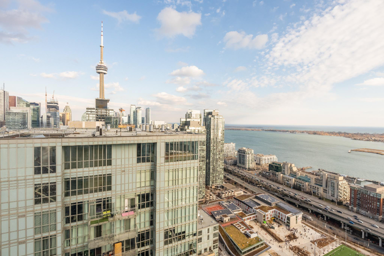 Food & Drinks, Elegant Downtown Apartments, Toronto
