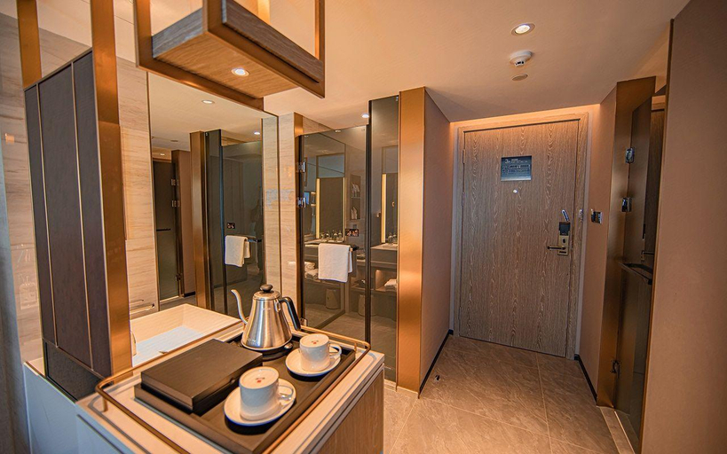 Bathroom, Echarm Plus Hotel Xiangyang Minfa Century New Town, Xiangfan