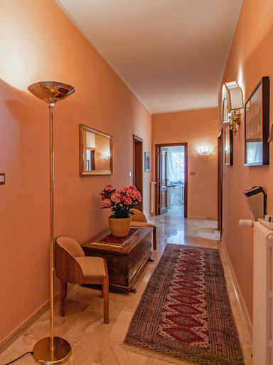 Others 4, Villa Casa Gemelli, Arezzo