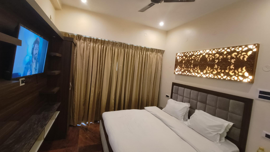 Bedroom 2, Ratna Hotel & Banquet, Muzaffarpur