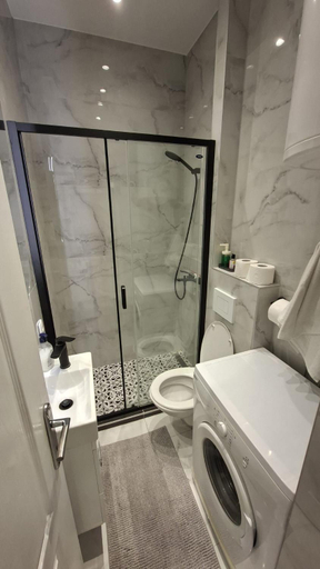Bathroom 2, City Apartments Andjela, Belgrade