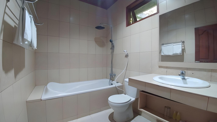 Bathroom 3, Samosir Villa Resort, Samosir