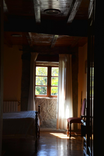 Others 4, Duerming Casa Vilamor, Lugo
