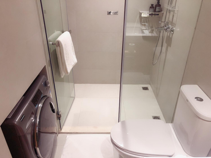 Bathroom 2, LN Residence Changdi-Canton Fair Free Shuttle Bus, Guangzhou