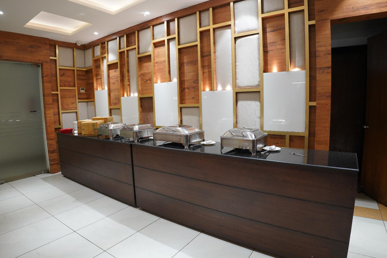 Food & Drinks 5, Hotel King's Heritage, Bareilly